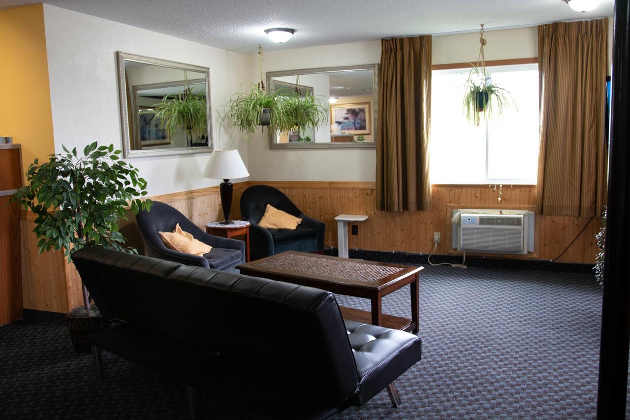 East Grand Inn East Grand Forks Exterior photo